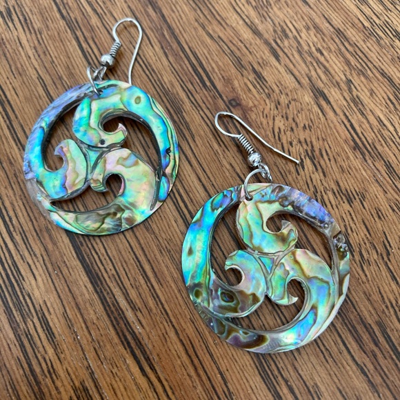 handmade Jewelry - Gorgeous abalone wave earrings.